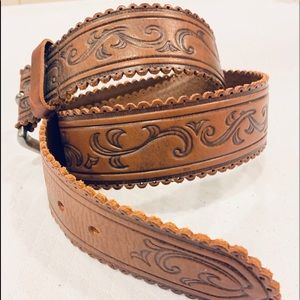 🔆3️⃣for💲1️⃣5️⃣🔆 EXPRESS LEATHER IMPRINTED BELT